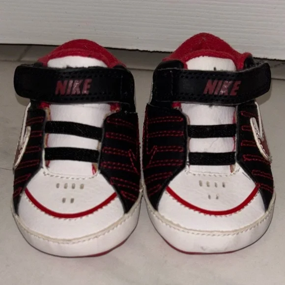 2009 Nike Baby Black, Red, and White Sneakers