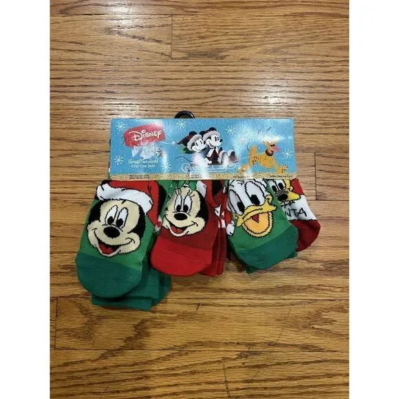 DISNEY Christmas Family Fun Socks 4 Pack Crew Socks HOLIDAY FUN NEW