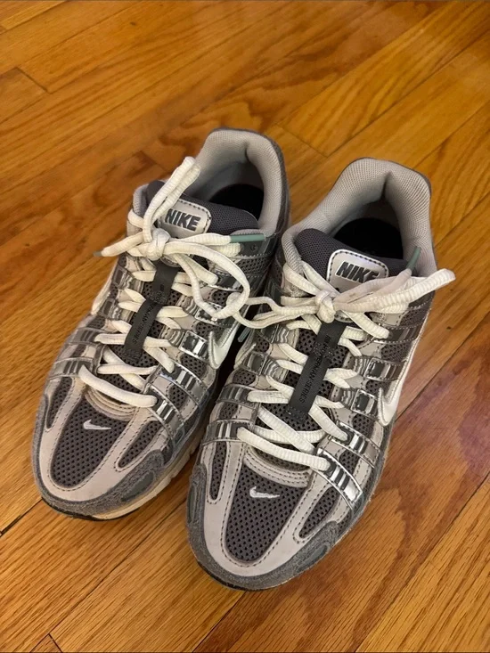 Nike Light Gray and White Mesh Trainer