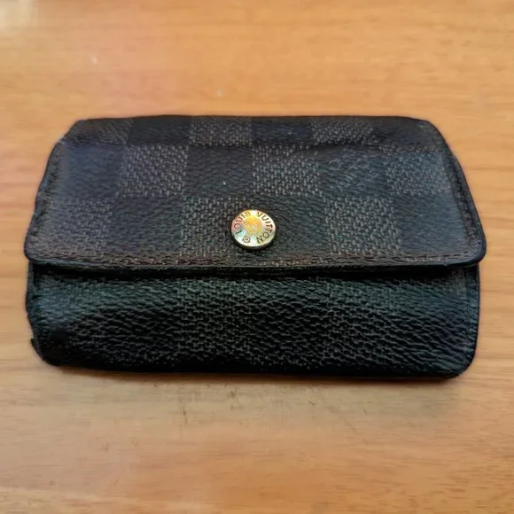 Louis Vuitton Damier Key Holder/Wallet #1599💥PRICE DROP💥