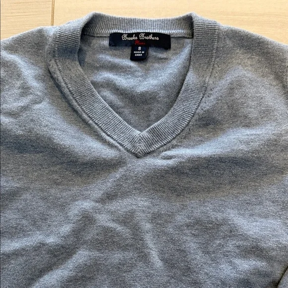 Brooks Brothers Light Blue V-Neck Sweater, Boys Small