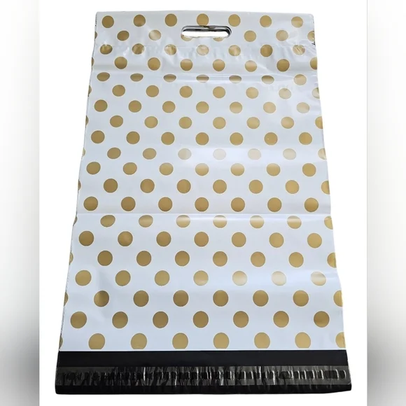 Poly Mailers With Handle, Gold Polka Dot. 30 Count 13½