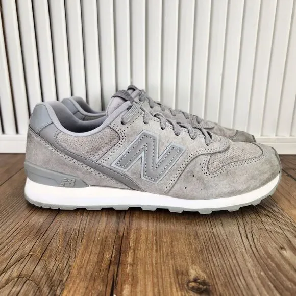 New Balance 696 Womens Sz 7.5 Gray Suede Athletic Running Sneaker Shoes WL696WPG