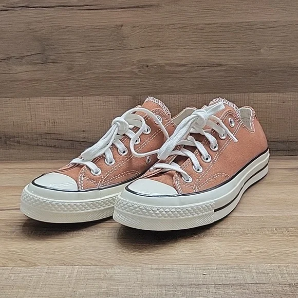 Converse shoes Brand new.