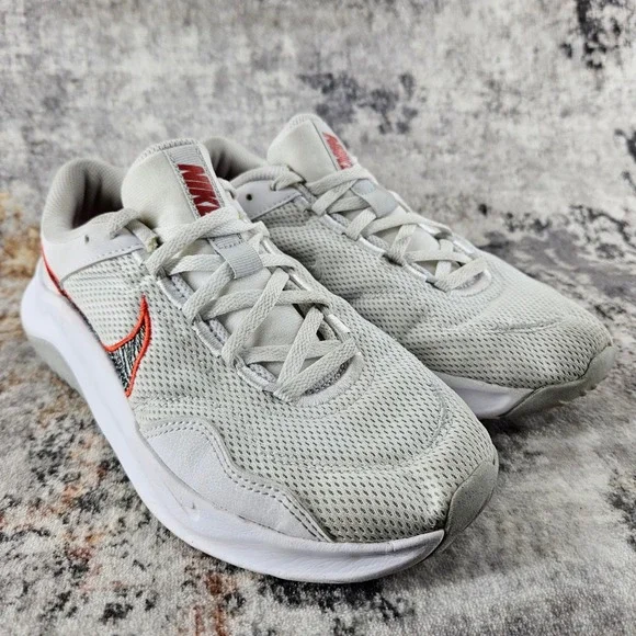 Nike Legend Essential 3 Next Nature Training Shoes Womens 9 White DM1119-100