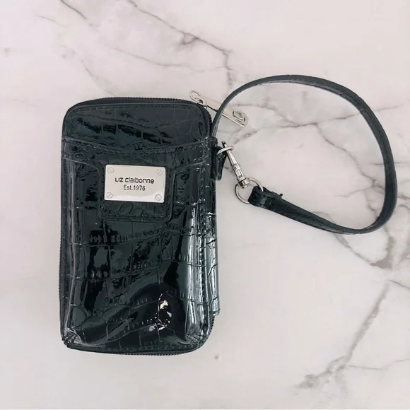 Liz Claiborne Glossy Black Croc-Embossed Style Compact‎ Wristlet Card Holder