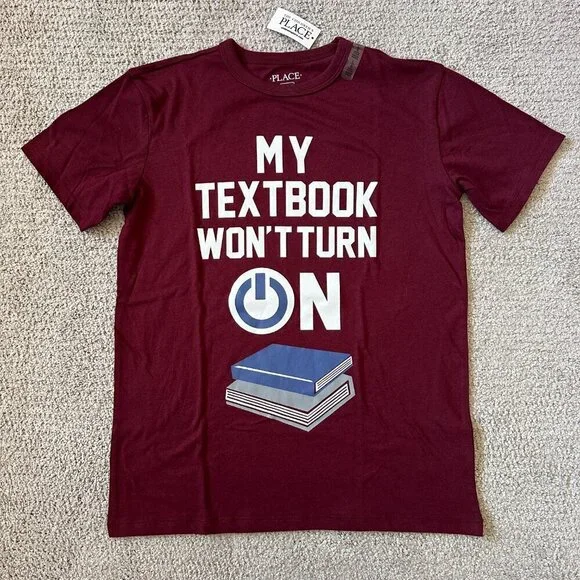 THE CHILDREN'S PLACE BOYS SHORT SLEEVE TEXTBOOK TEE GRAPHIC BURGUNDY, L/G -10/12