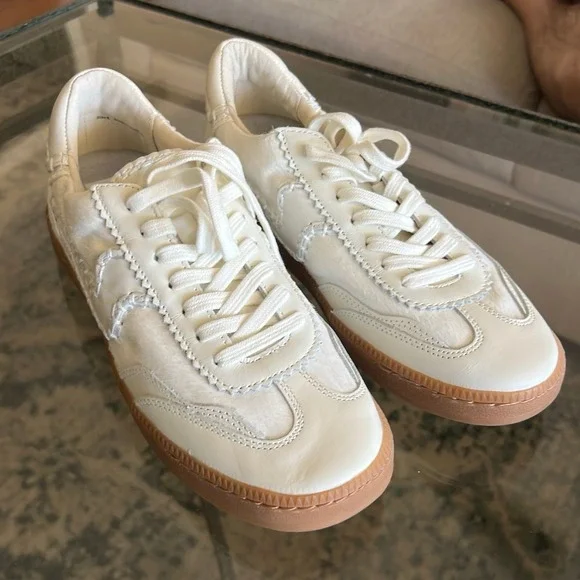 Dolce Vita Notice Stitch Sneakers Womens Size 8 Cream Leather / Calf Hair Shoes