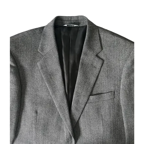 Joseph & Feiss Size 41L‎ 100% Lambs Wool Herringbone Blazer Jacket Gray Black