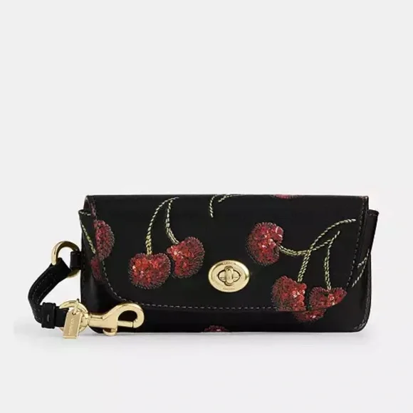 🍒Coach Black Cherry Embroidered sunglasses pouch Wristlet