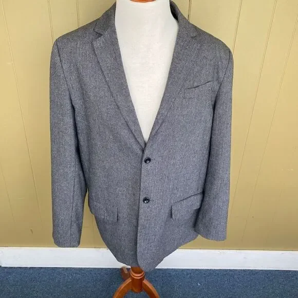 Old Navy men X-Large wool blend 2 button blazer inner and outer chest pocket