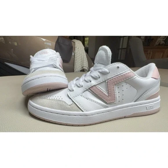 Vans Lowland 2.0 White/Sepia Rose Size 7.5W 6M EUC
