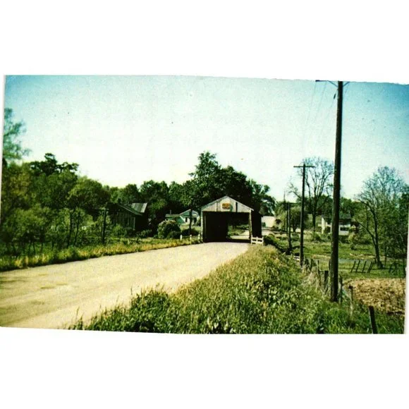 Ashtabula County Ohio Trumbull Covered Bridge Postcard Travel Souvenir Unposted