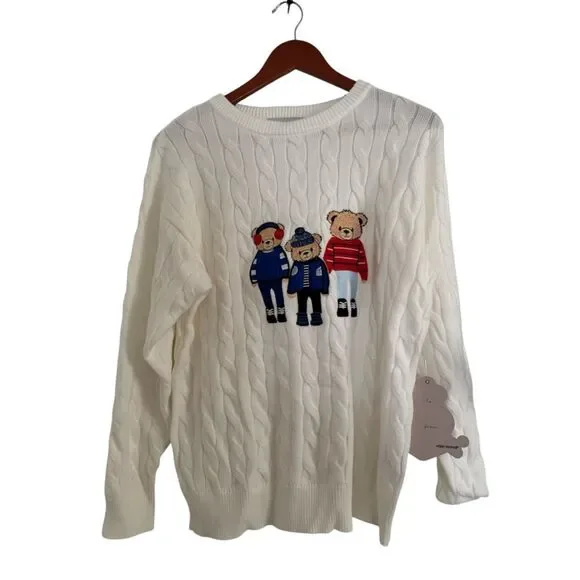 Urban weekend White Cable-Knit Crewneck Sweater with Embroidered Bears NWT