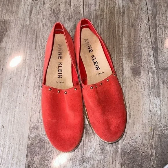 Anne Klein Coral Kaily Espadrille Studded Memory Foam Flats EUC Size 10