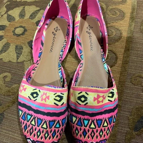 Groove espadrille Style Aztec Print Shoes