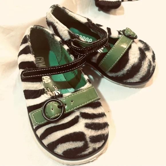 Vintage Gymboree Toddler Girl’s Shoes Size 4 Mod Zebra Furry Mary Jane