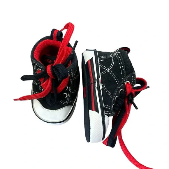 🌸Black  and Red Baby Walker Sneakers
