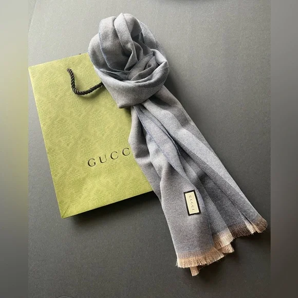 New Gucci Lana Wool Shawl / Scarf