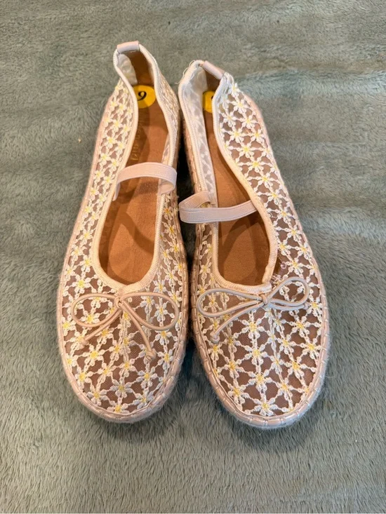 Madden Girl Women’s Size 9 Mesh Floral Mary Jane Flats Pink Lace Espadrille
