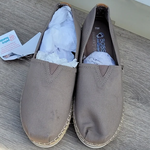 New Bobs Skechers Slip On Espadrilles Sz 9.5