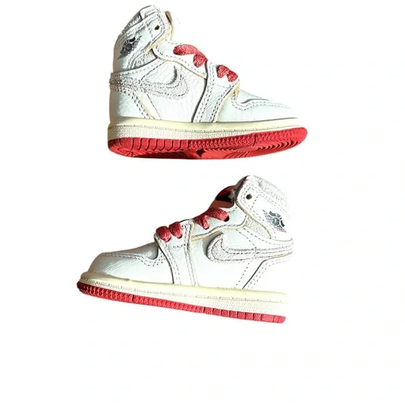 Jordan Retro High-Top Baby Sneakers 3c