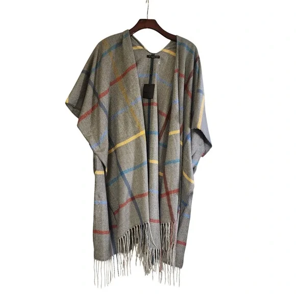Do Everything In Love Grey Plaid Poncho Wrap Fringe Trim One Size NWT
