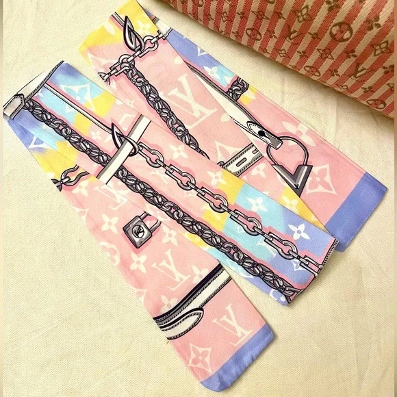 Designer Bandeau Silk Twilly Scarf in Chain Pastel