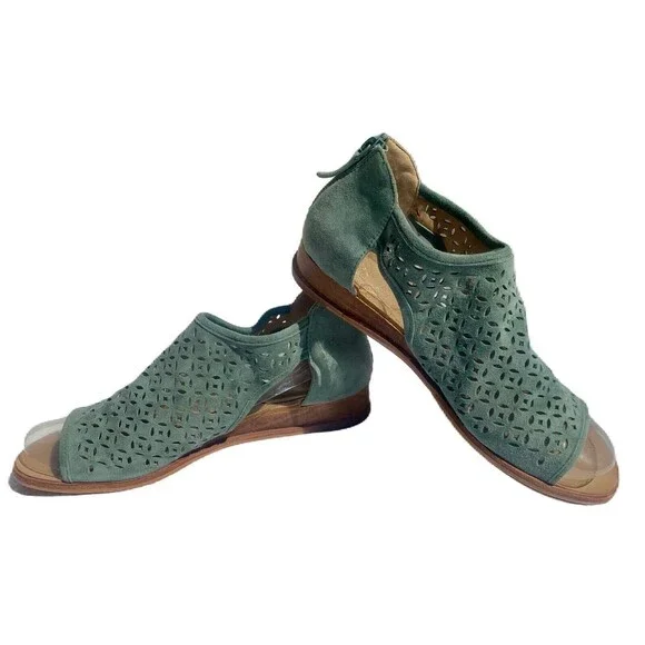 Violet & Red Womens 8.5M Pippa Cut Out Ankle Booties Sage Leather Open Toe Zip