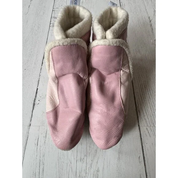 Robeez Pink Booties 18-24 months