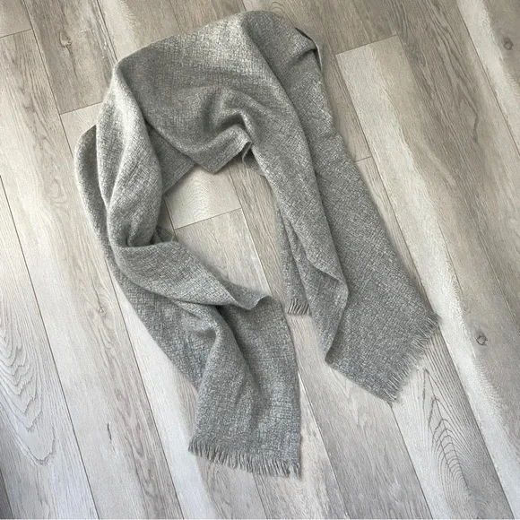 Steven Alan Scarf cashmere woven fringe knit womens Gray (one size) minimalist