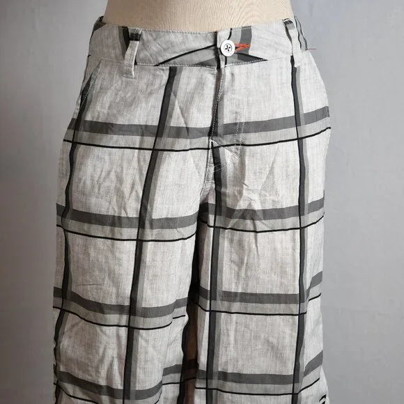 Tony Hawk Hybrid Shorts, Size 30 (Small)