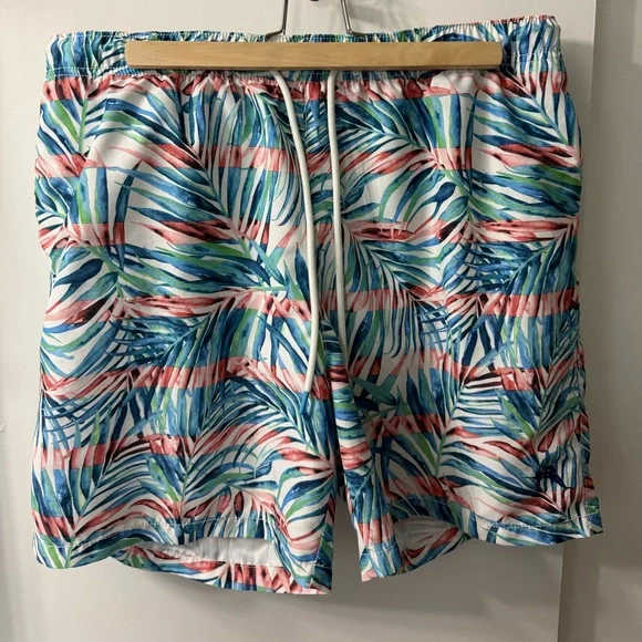 Tommy Bahama men’s Tropical Leaf Print Shorts