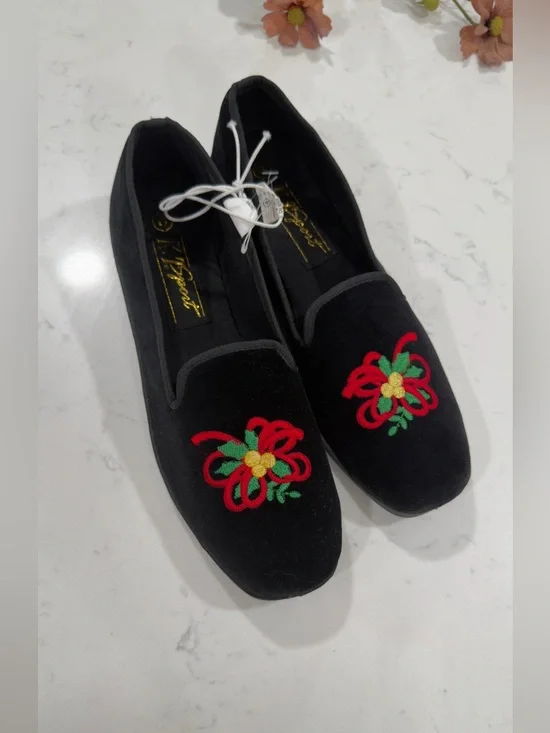 Women's Black Velvet Slip-On Loafers with Red Floral Embroidery