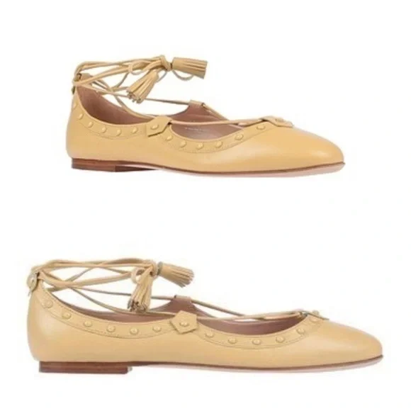 Tod’s Lace Up Studded Ballet flats, pale yellow leather, size 7 NIB
