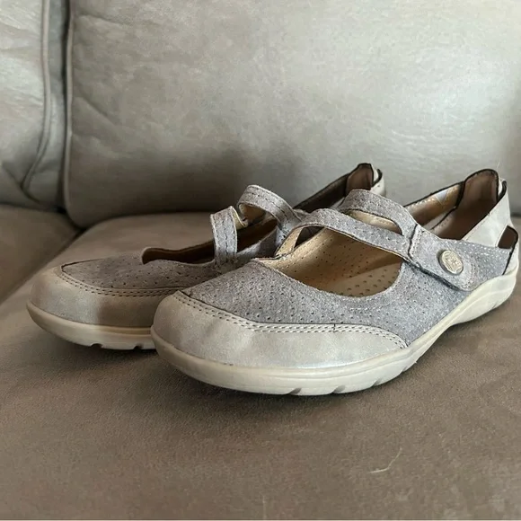 Earth Origins Light Gray Mary Jane Casual Shoes