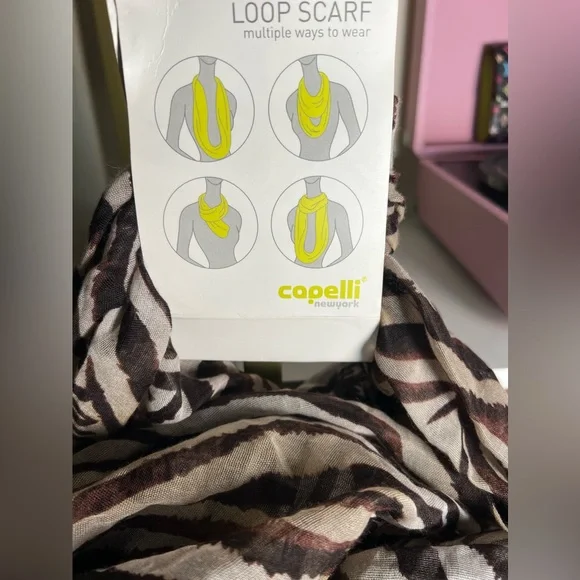 NWT Capelli New York Loop Infinity Scarf
