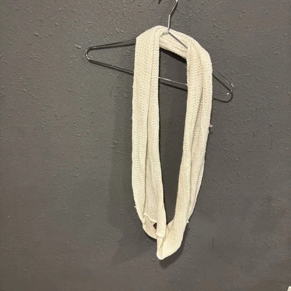 Women’s Kimberly C. Scarf
