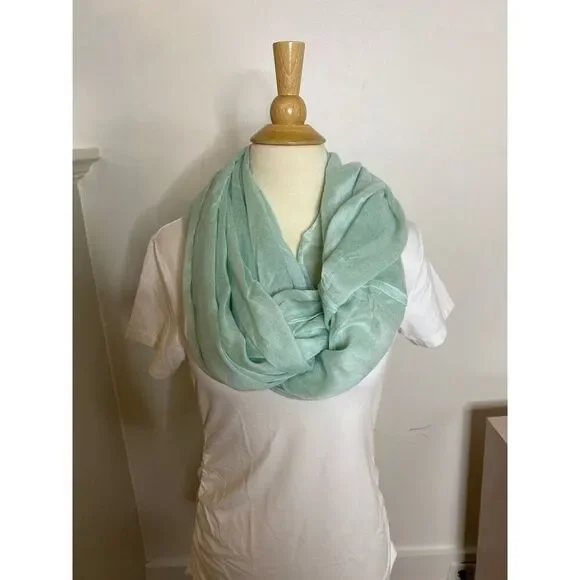 Seafoam Green‎ Infinity Scarf
