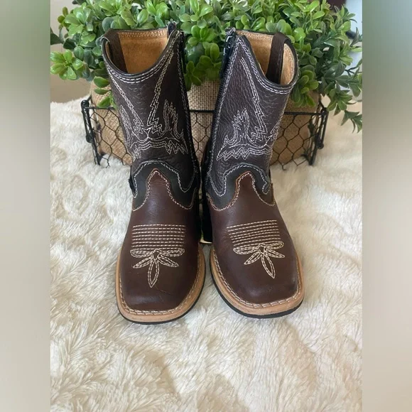 Carreta Dark Brown Kids Cowboy Boots‎ with Embroidery