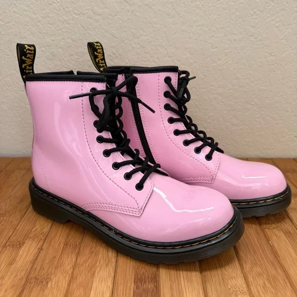 Dr. Martens 1460 Patent Leather Pink Docs Youth‎ sz 4 NWOB