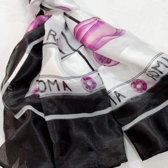 Roma Square Purple Scarf Foulard Carré Rouge Italy
