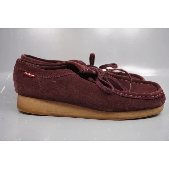 Clarks Originals Wallabee Women's Size 8.5M Deep Red Suede Moc