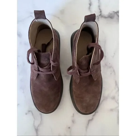 Clark’s Zara boys dark brown chukka boots high top size 3 suede feel 35 arch sup