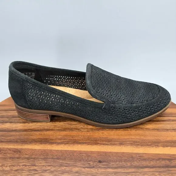 Clarks Shoes Women's 10 M Black Suede Leather Perforated Comfort Loafers Trish