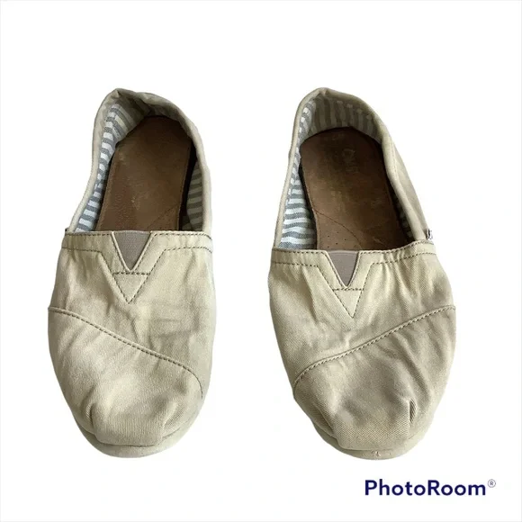 Toms Womens Classic Slip On Canvas Shoes Size 7.5 Khaki Tan Beige Multicolor