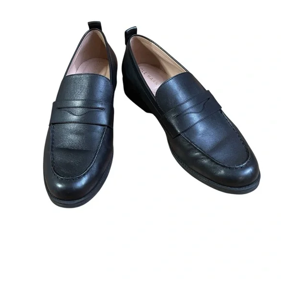 Cole Haan Black Leather Penny Loafers Classic Minimalist Office Chic Flats