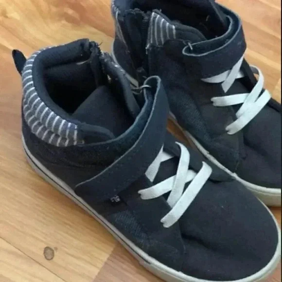 Oshkosh B'gosh High Top Gray Stripe Toddler 12