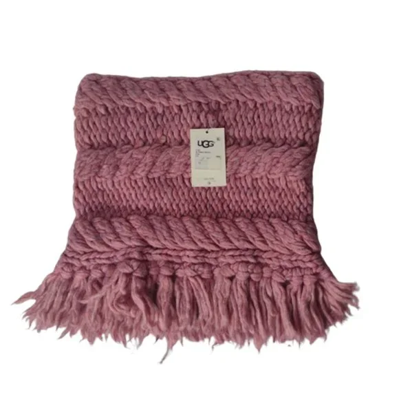 UGG FRINGE SNOOD PINK sz OS