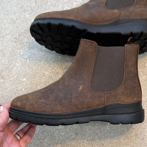 Zara Brown Chelsea Boots NEW